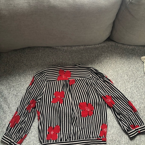 Madewell wrap top in Candied Orchids - Picture 3 of 4